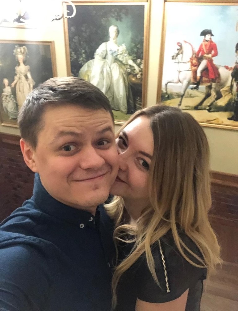Денис и Анастасия
